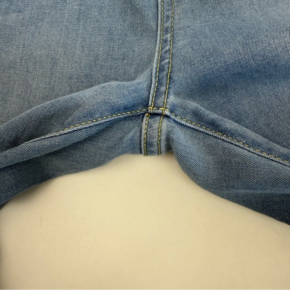 Free People Just Float On Super Flare High Rise Jeans Vintage Blue Light Wash - Picture 13 of 16